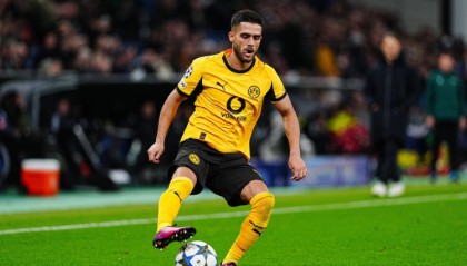 扬·库托：我的防守有了很大进步 多特最重要的是拿下比赛积分